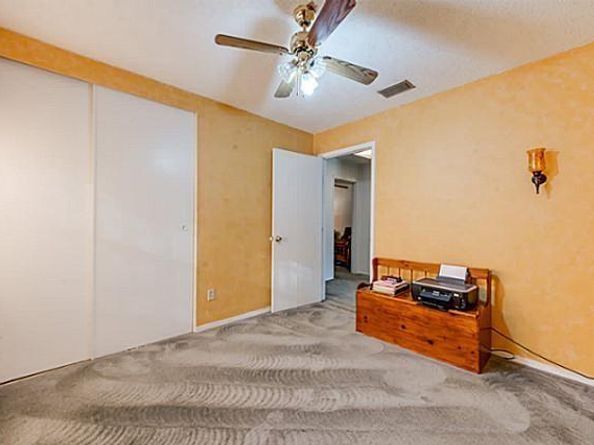 1818  Plantation Road , Garland Texas 75044