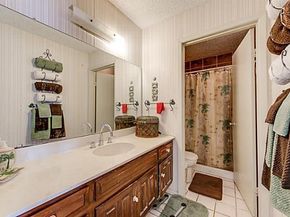 1818  Plantation Road , Garland Texas 75044