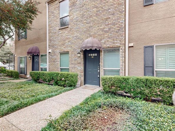 4015  Holland Avenue  102, Dallas Texas 75219