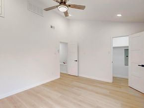 4015  Holland Avenue  102, Dallas Texas 75219