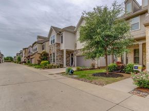 672  Aspen Valley Lane , Dallas Texas 75208