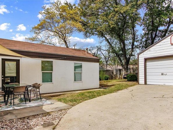 4132  Pershing Avenue , Fort Worth Texas 76107