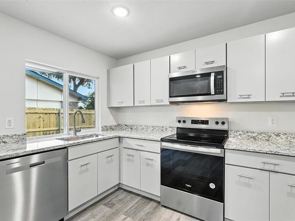 4613  Tarry Drive , Garland Texas 75043