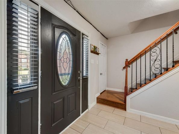2333  Snowdon Drive , Arlington Texas 76018