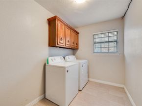 2333  Snowdon Drive , Arlington Texas 76018