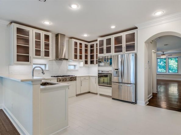 4706  Belmont Avenue , Dallas Texas 75204
