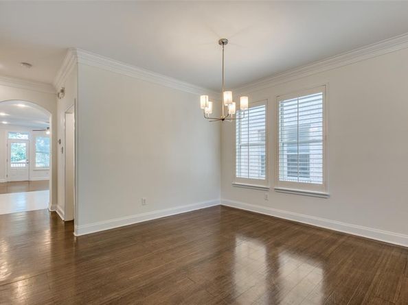 4706  Belmont Avenue , Dallas Texas 75204