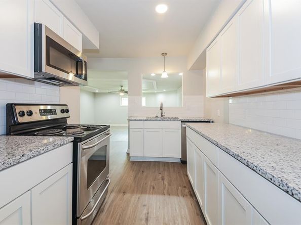 1309  Parkmont Drive , Garland Texas 75041