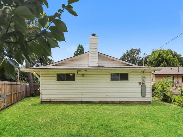 1309  Parkmont Drive , Garland Texas 75041