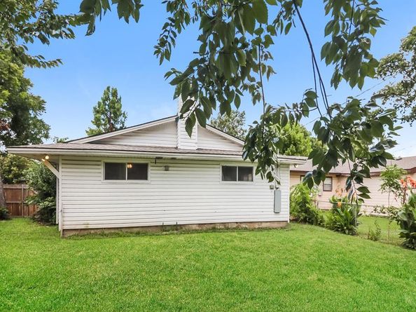 1309  Parkmont Drive , Garland Texas 75041