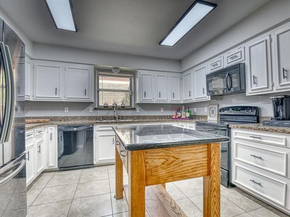433  Tall Oaks Lane , Richardson Texas 75081
