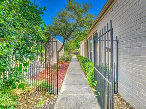 433  Tall Oaks Lane , Richardson Texas 75081