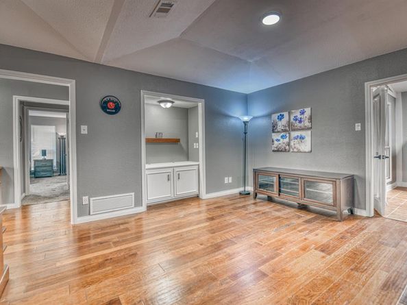433  Tall Oaks Lane , Richardson Texas 75081