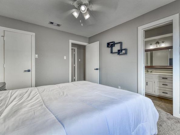 433  Tall Oaks Lane , Richardson Texas 75081