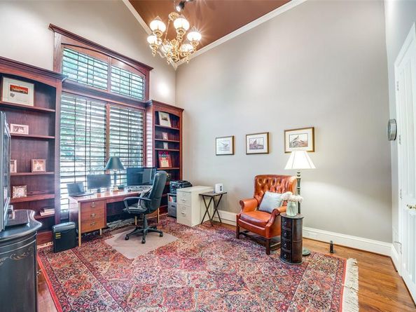 18  Cheltenham Way , Dallas Texas 75230