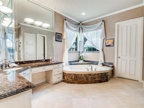 18  Cheltenham Way , Dallas Texas 75230