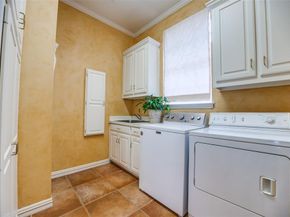 18  Cheltenham Way , Dallas Texas 75230