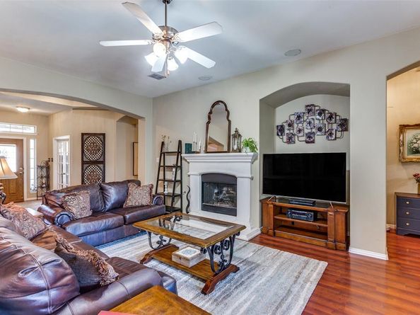 3716  Queenswood Court , Fort Worth Texas 76244