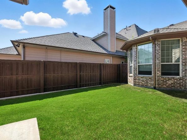 2309  Cardinal Boulevard , Carrollton Texas 75010