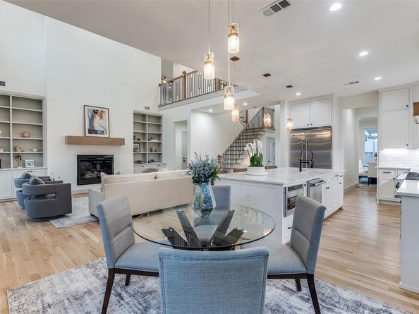 3903  Lively Lane , Dallas Texas 75220