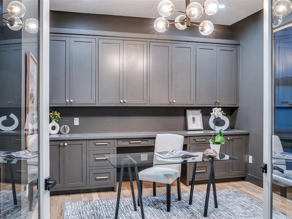 3903  Lively Lane , Dallas Texas 75220