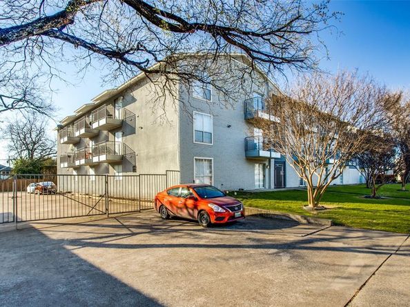 4502  Gaston Avenue  108, Dallas Texas 75246