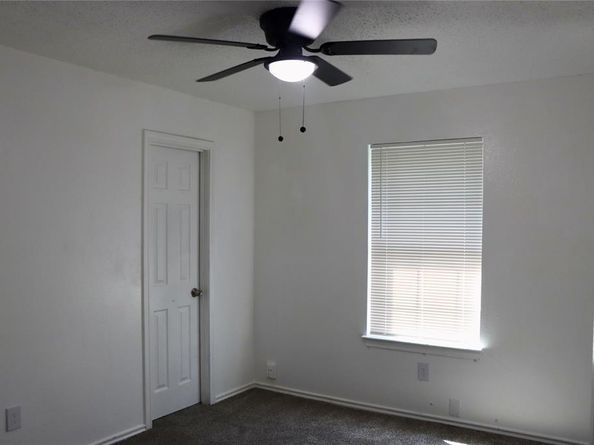 613 N Hansbarger Street , Everman Texas 76140