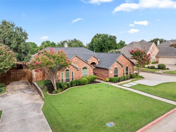 36 W Hillside Place , Trophy Club Texas 76262