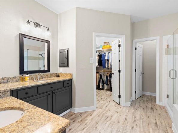 36 W Hillside Place , Trophy Club Texas 76262