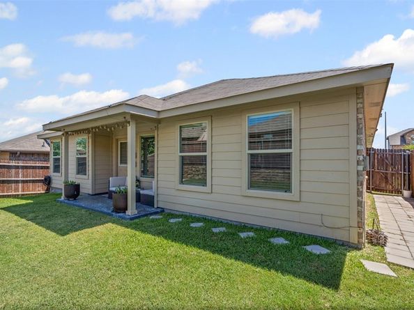 612  Zeke Lake Trail , Fort Worth Texas 76120