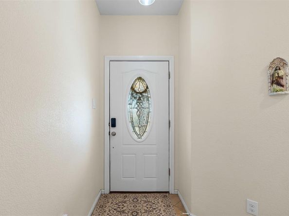 612  Zeke Lake Trail , Fort Worth Texas 76120