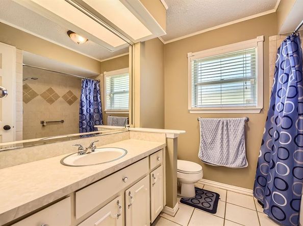 3814  Calgary Court E, Irving Texas 75062