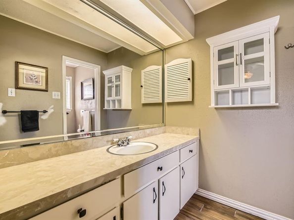 3814  Calgary Court E, Irving Texas 75062
