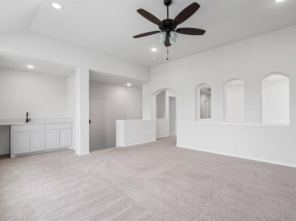 520  Ridgewater Trail , Fort Worth Texas 76131