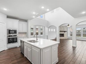 520  Ridgewater Trail , Fort Worth Texas 76131