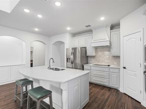 520  Ridgewater Trail , Fort Worth Texas 76131