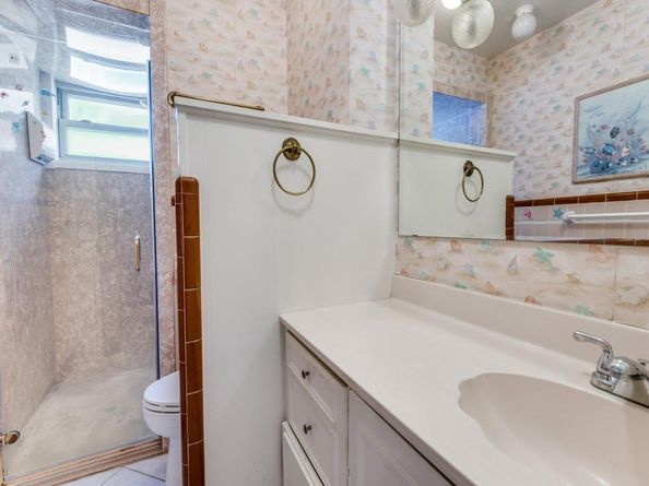 1901  Cordova Bend , Irving Texas 75060
