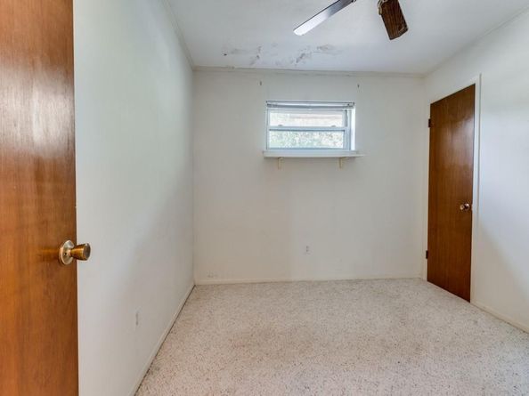 1901  Cordova Bend , Irving Texas 75060