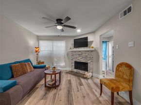 5200  Martel Avenue  27B, Dallas Texas 75206