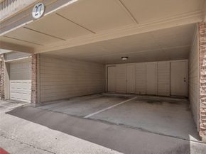 5200  Martel Avenue  27B, Dallas Texas 75206