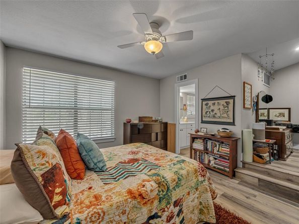 5200  Martel Avenue  27B, Dallas Texas 75206