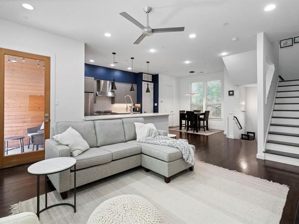 1910  Euclid Avenue  2, Dallas Texas 75206