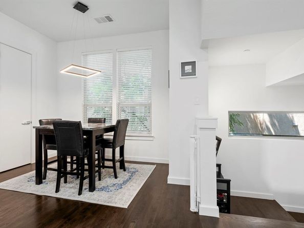 1910  Euclid Avenue  2, Dallas Texas 75206