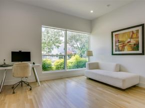 3811  Lively Lane , Dallas Texas 75220