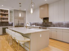 3811  Lively Lane , Dallas Texas 75220