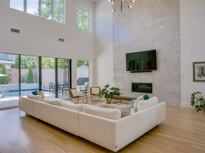 3811  Lively Lane , Dallas Texas 75220