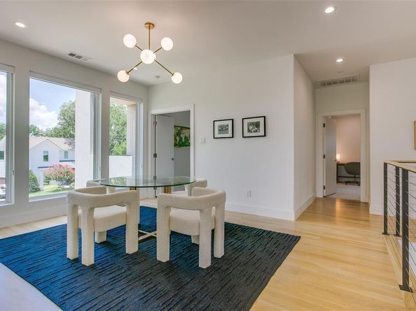 3811  Lively Lane , Dallas Texas 75220