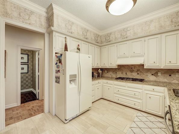 9028  Villa Park Circle , Dallas Texas 75225