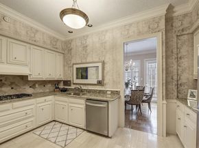 9028  Villa Park Circle , Dallas Texas 75225
