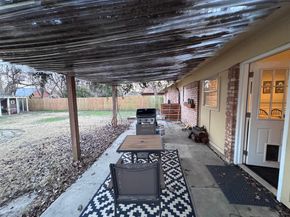 2732  Foxcroft Circle , Denton Texas 76209